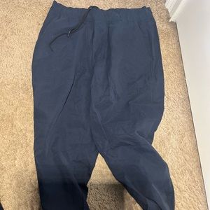 Calvin Klein Cargo Joggers Medium